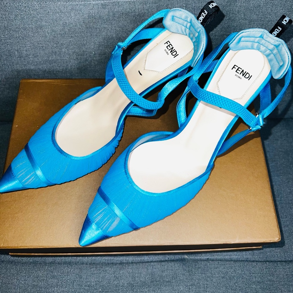 Sold-Fendi Colibri Ruched Slingback Pumps (NWT)! - Picture 5 of 14